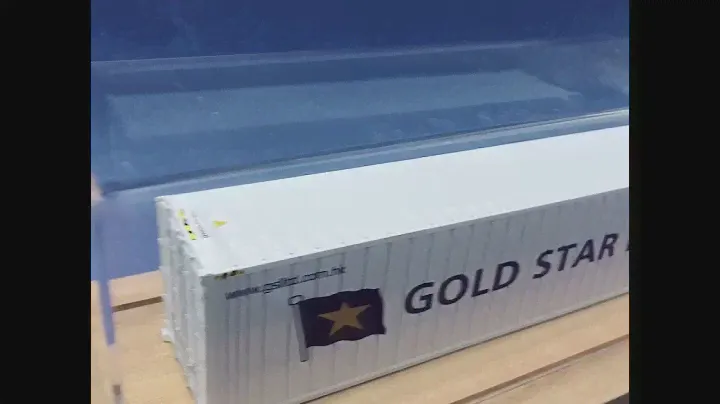 1:50 40'HQ Reefer Alloy Container Model Gold Star Line Alloy Container Model